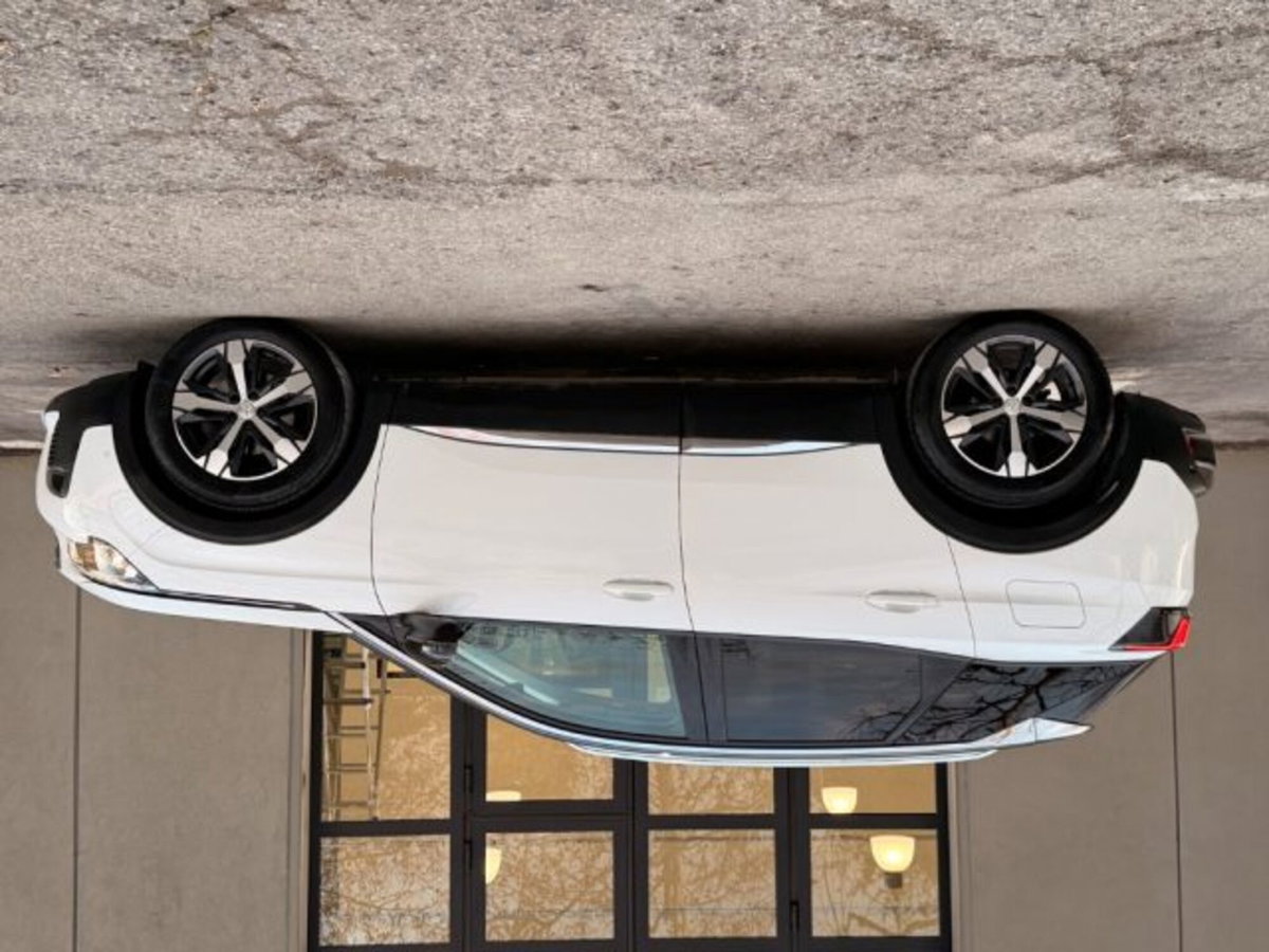Peugeot 3008 BlueHDi 120 EAT6 S&S Allure (8)