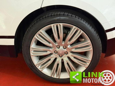 Land Rover Range Rover Velar 2.0D I4 240 CV R-Dynamic HSE (20)