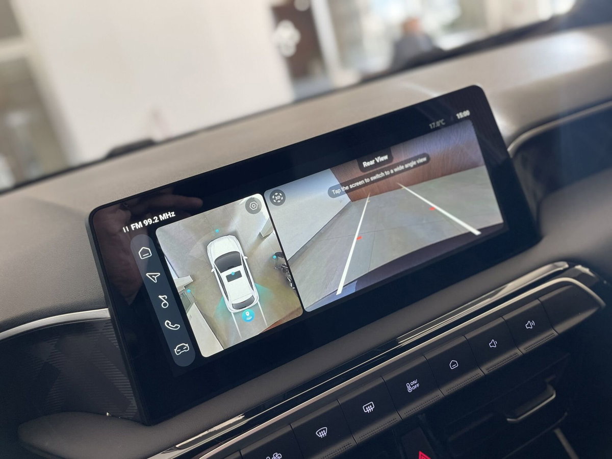 Mg MG3 1.5 hybrid+ Luxury auto (14)