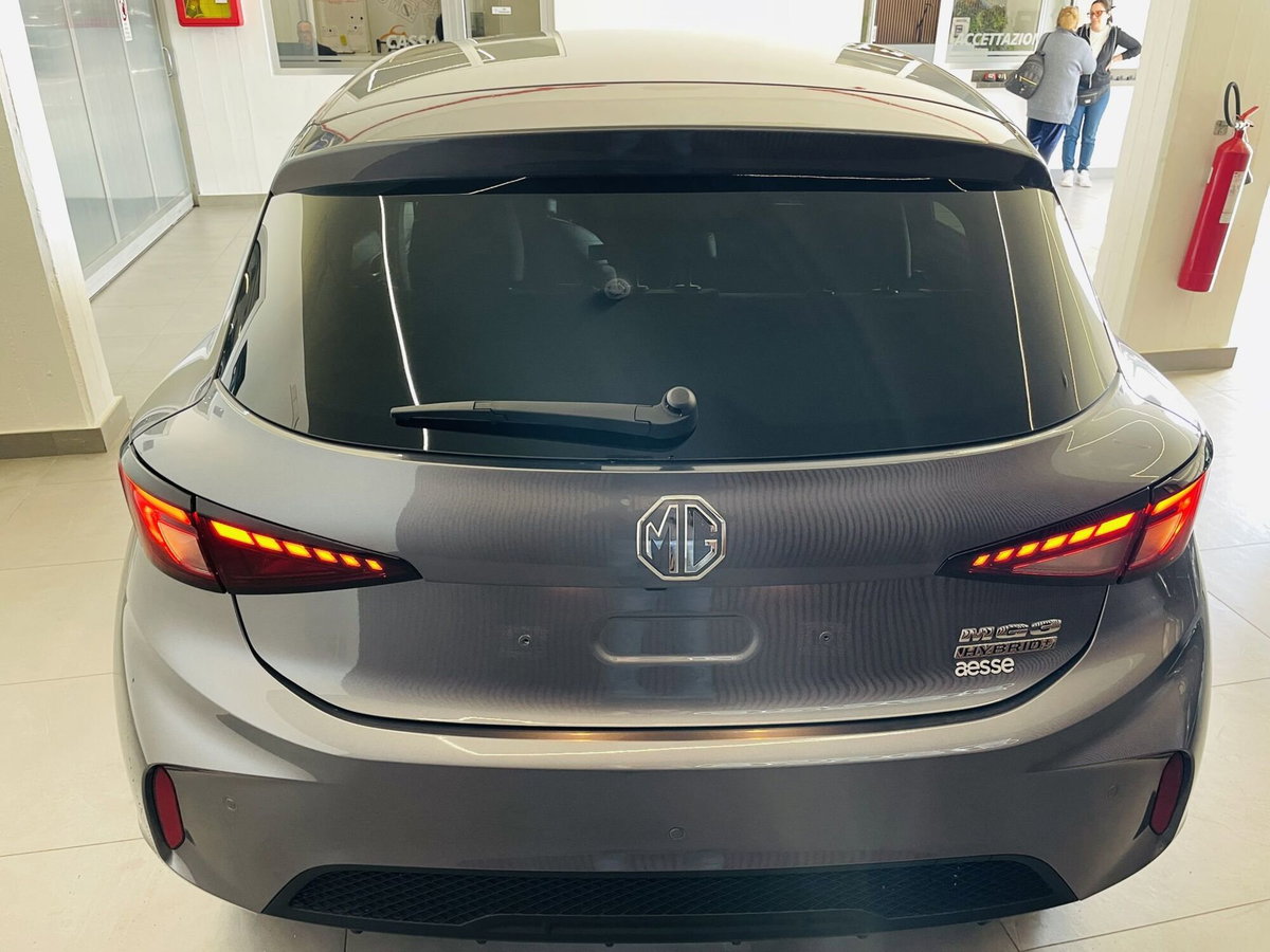 Mg MG3 1.5 hybrid+ Luxury auto (4)