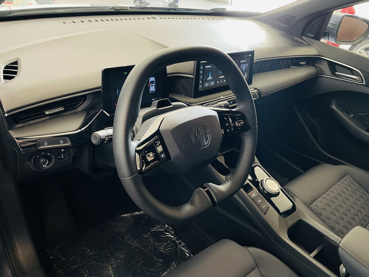 Mg MG3 1.5 hybrid+ Luxury auto (8)