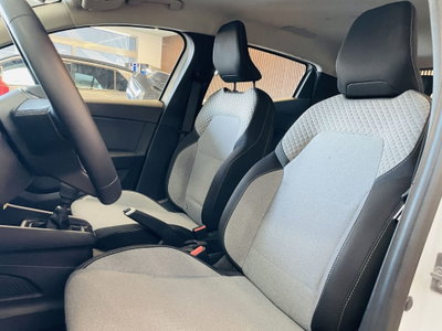 Renault Clio 1.0 tce Evolution 90cv (10)