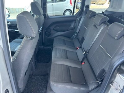 Ford Tourneo Connect 1.5 TDCi 120 CV Titanium (10)