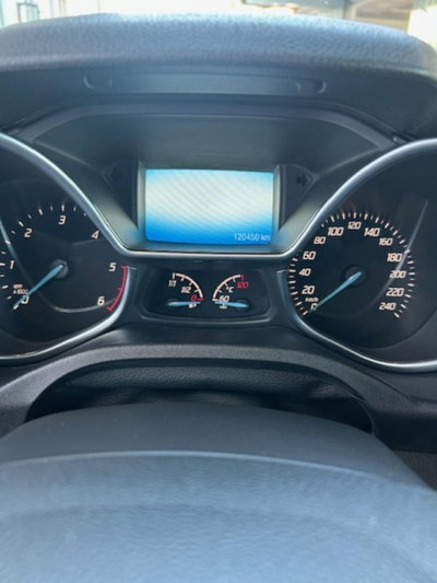 Ford Tourneo Connect 1.5 TDCi 120 CV Titanium (12)