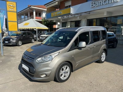 Ford Tourneo Connect 1.5 TDCi 120 CV Titanium (16)