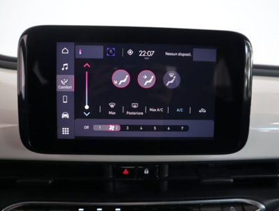 Fiat 500e Action Berlina 23,65 kWh (18)