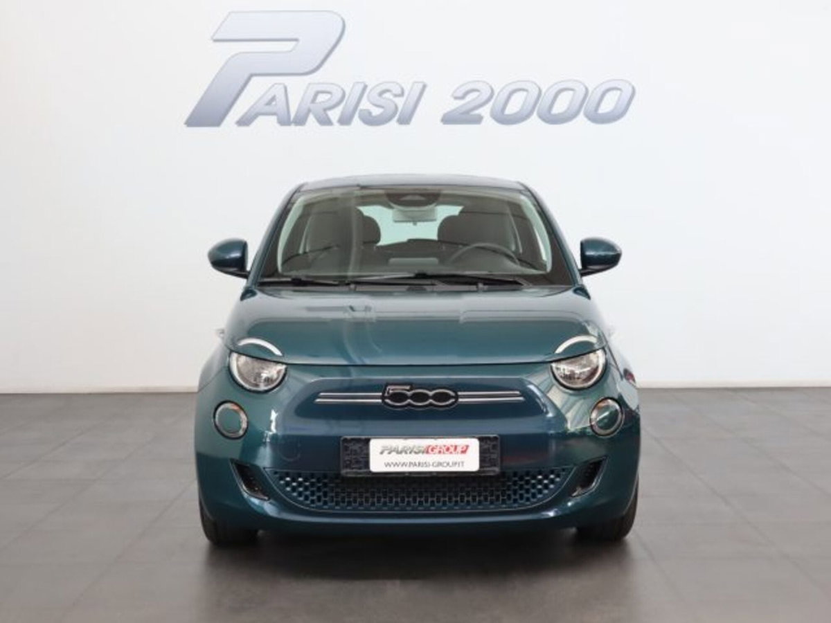 Fiat 500e Action Berlina 23,65 kWh (5)