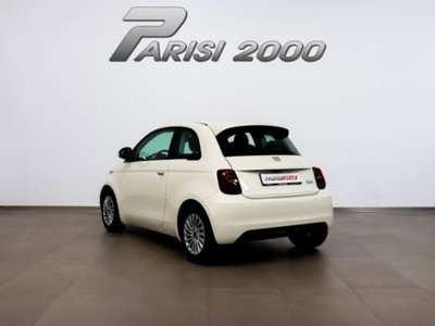 Fiat 500e Action Berlina 23,65 kWh (3)