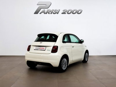 Fiat 500e Action Berlina 23,65 kWh (4)
