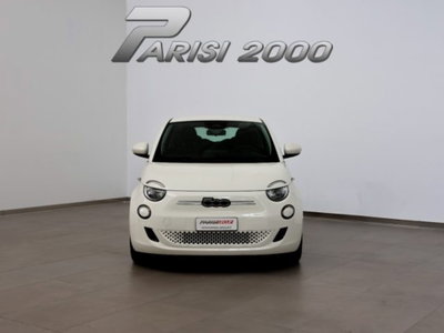 Fiat 500e Action Berlina 23,65 kWh (5)