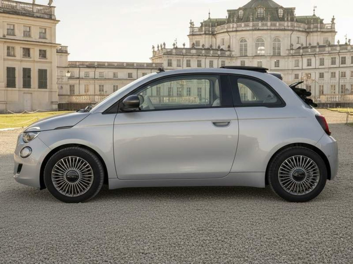 Fiat 500 Cabrio Icon Cabrio 42 kWh (3)