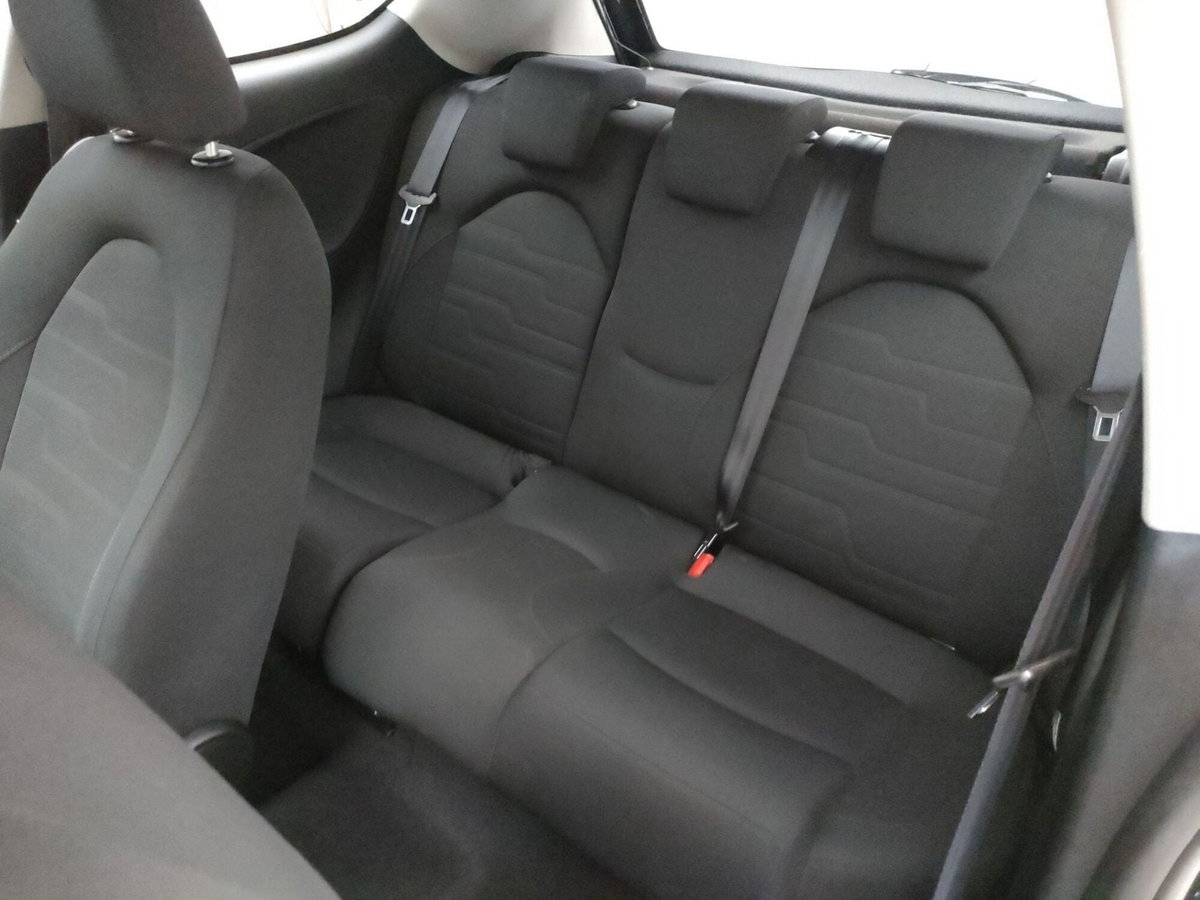Alfa Romeo MiTo 1.3 JTDm 85 CV S&S Progression (8)