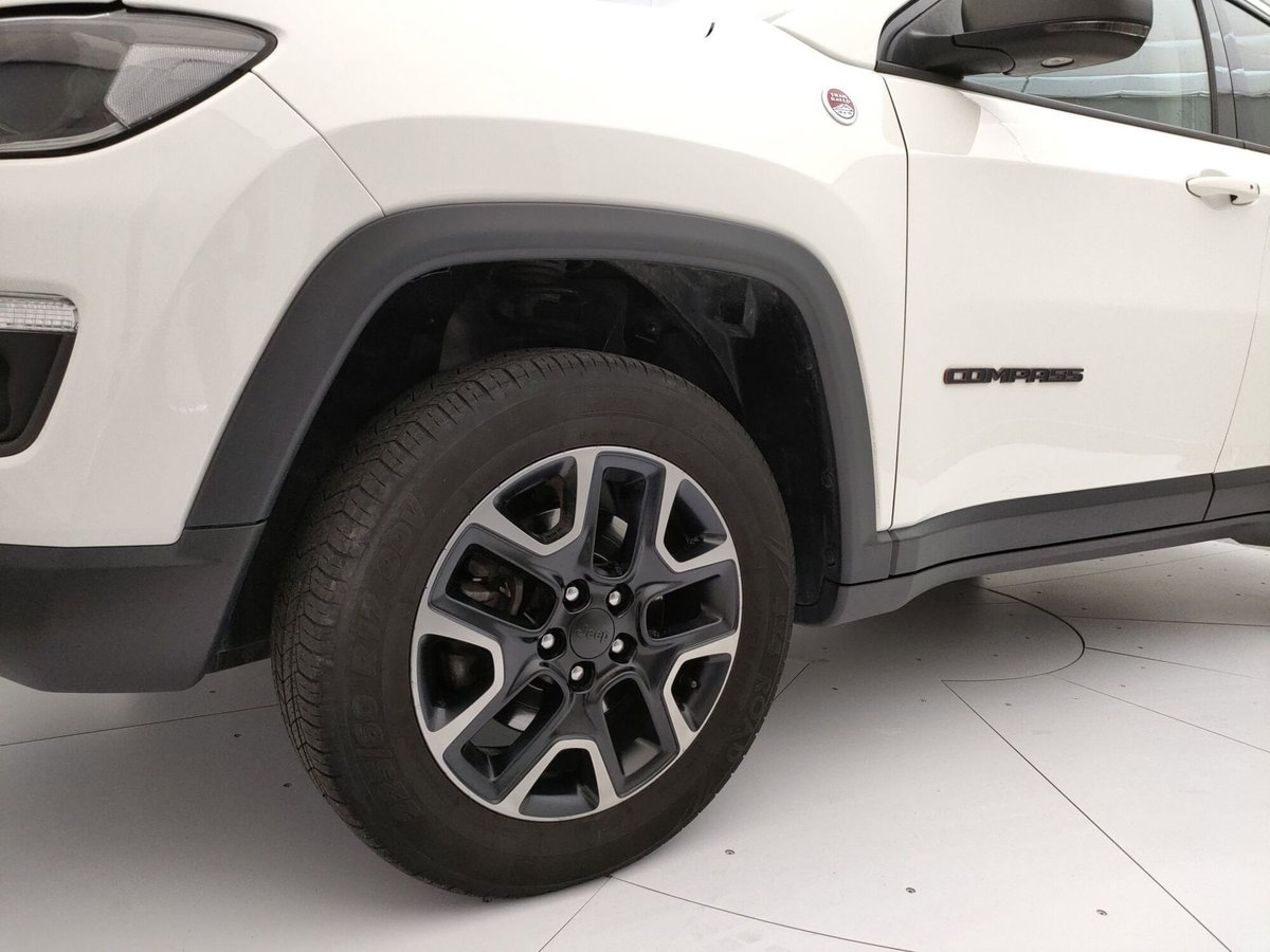 Jeep Compass 2.0 Multijet II 170 aut. 4WD Trailhawk (11)