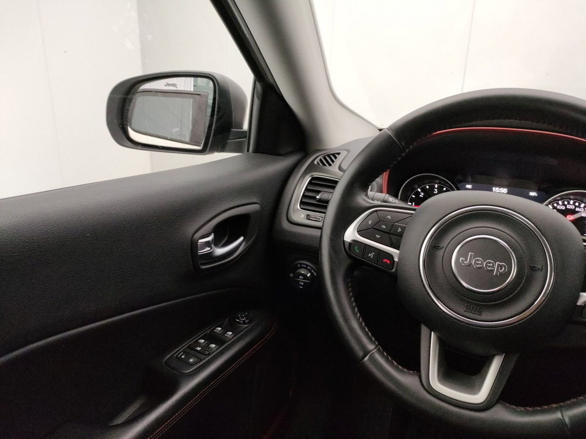 Jeep Compass 2.0 Multijet II 170 aut. 4WD Trailhawk (16)