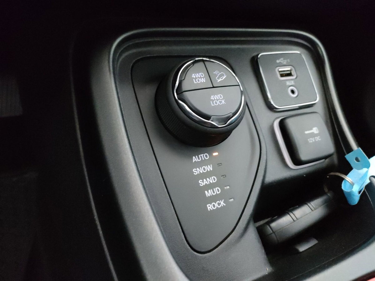 Jeep Compass 2.0 Multijet II 170 aut. 4WD Trailhawk (17)