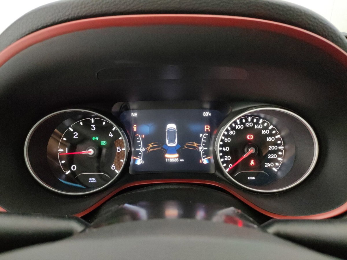 Jeep Compass 2.0 Multijet II 170 aut. 4WD Trailhawk (20)