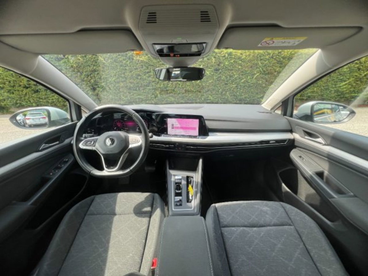 Volkswagen Golf 1.5 eTSI 130 CV EVO ACT DSG Life (13)