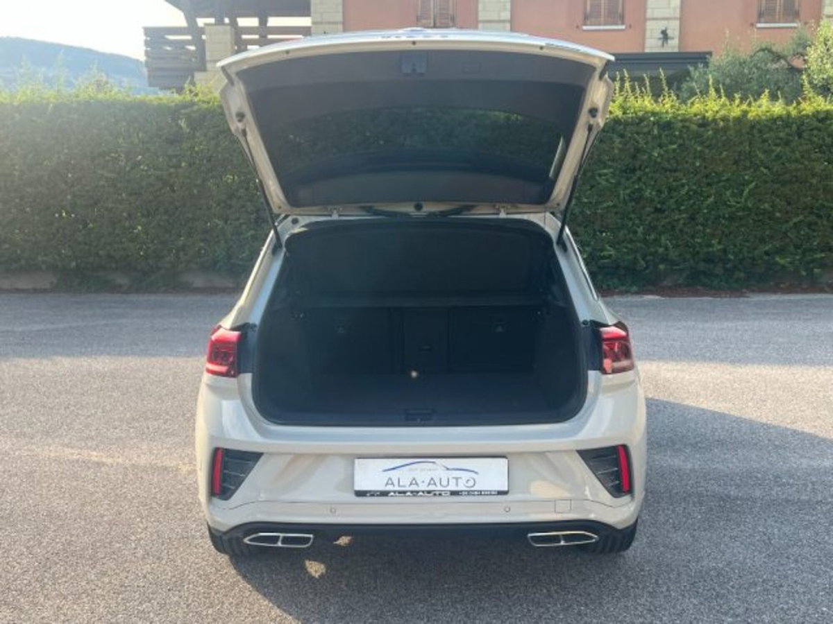 Volkswagen T-Roc 2.0 tdi R-Line 4motion 150cv dsg (11)