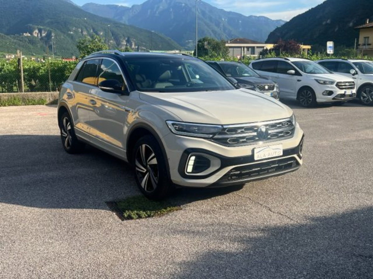 Volkswagen T-Roc 2.0 tdi R-Line 4motion 150cv dsg (2)
