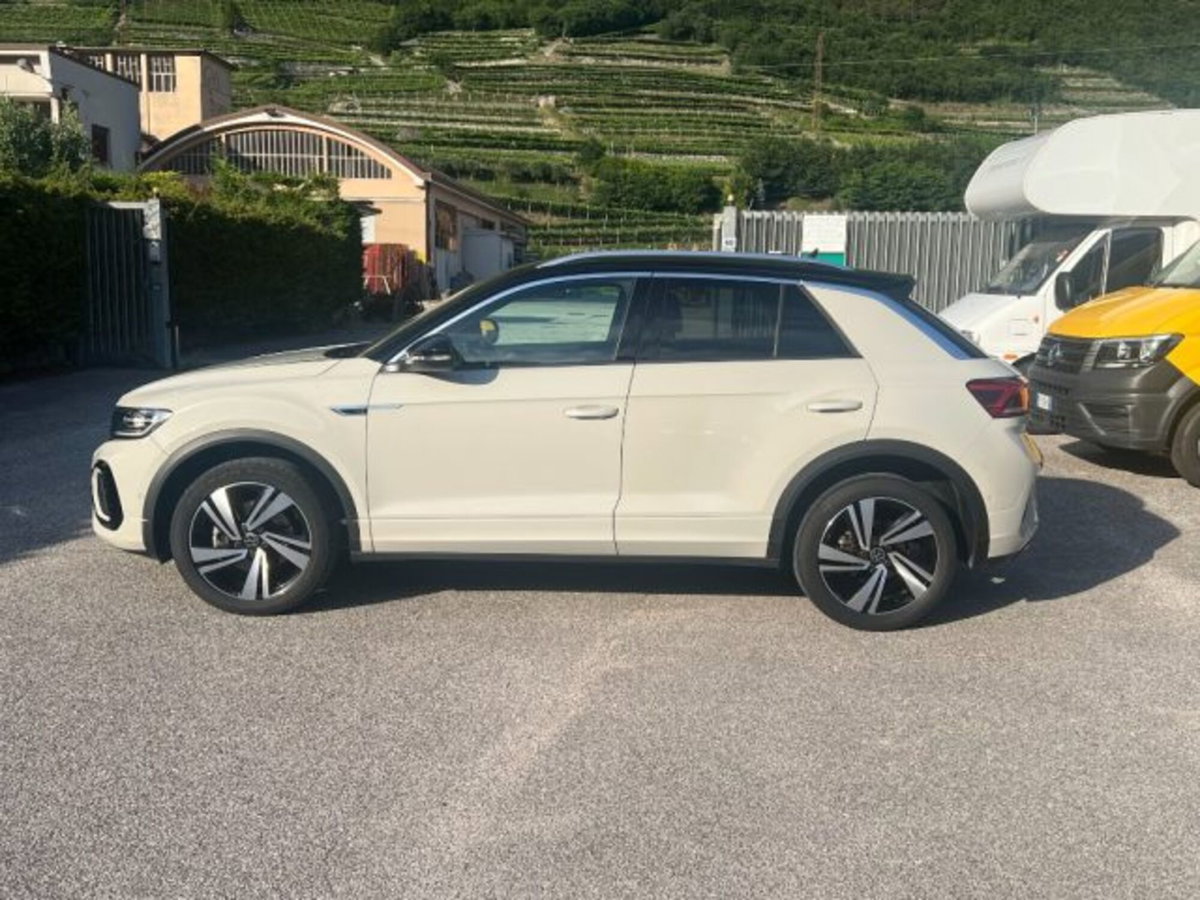 Volkswagen T-Roc 2.0 tdi R-Line 4motion 150cv dsg (7)