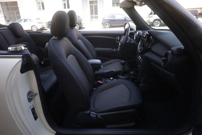 MINI Mini Cabrio 1.5 One Cabrio (10)