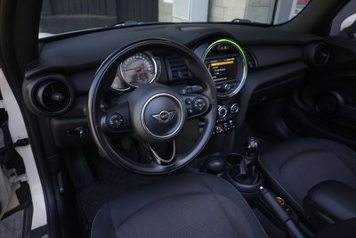 MINI Mini Cabrio 1.5 One Cabrio (14)