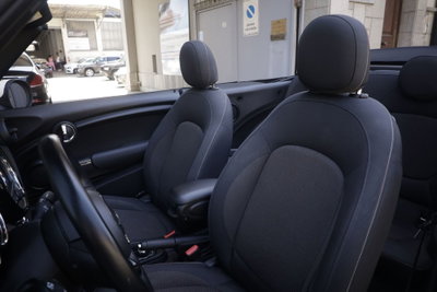 MINI Mini Cabrio 1.5 One Cabrio (16)