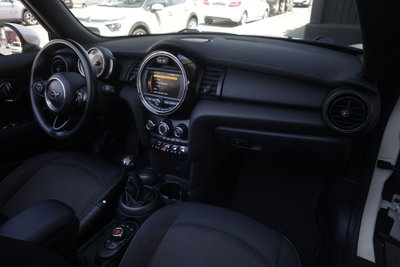 MINI Mini Cabrio 1.5 One Cabrio (8)