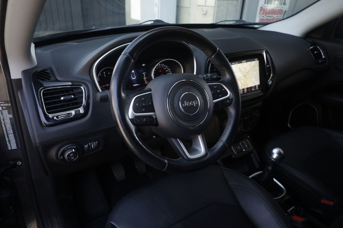 Jeep Compass 1.6 Multijet II 2WD Limited (16)