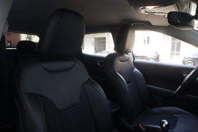 Jeep Compass 1.6 Multijet II 2WD Limited (6)