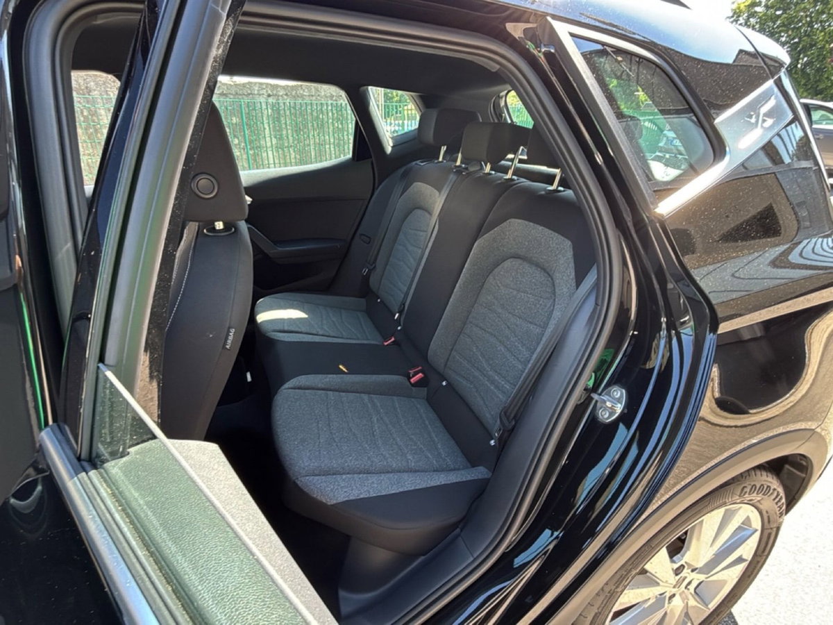 SEAT Arona 1.0 EcoTSI 110 CV DSG XPERIENCE (10)