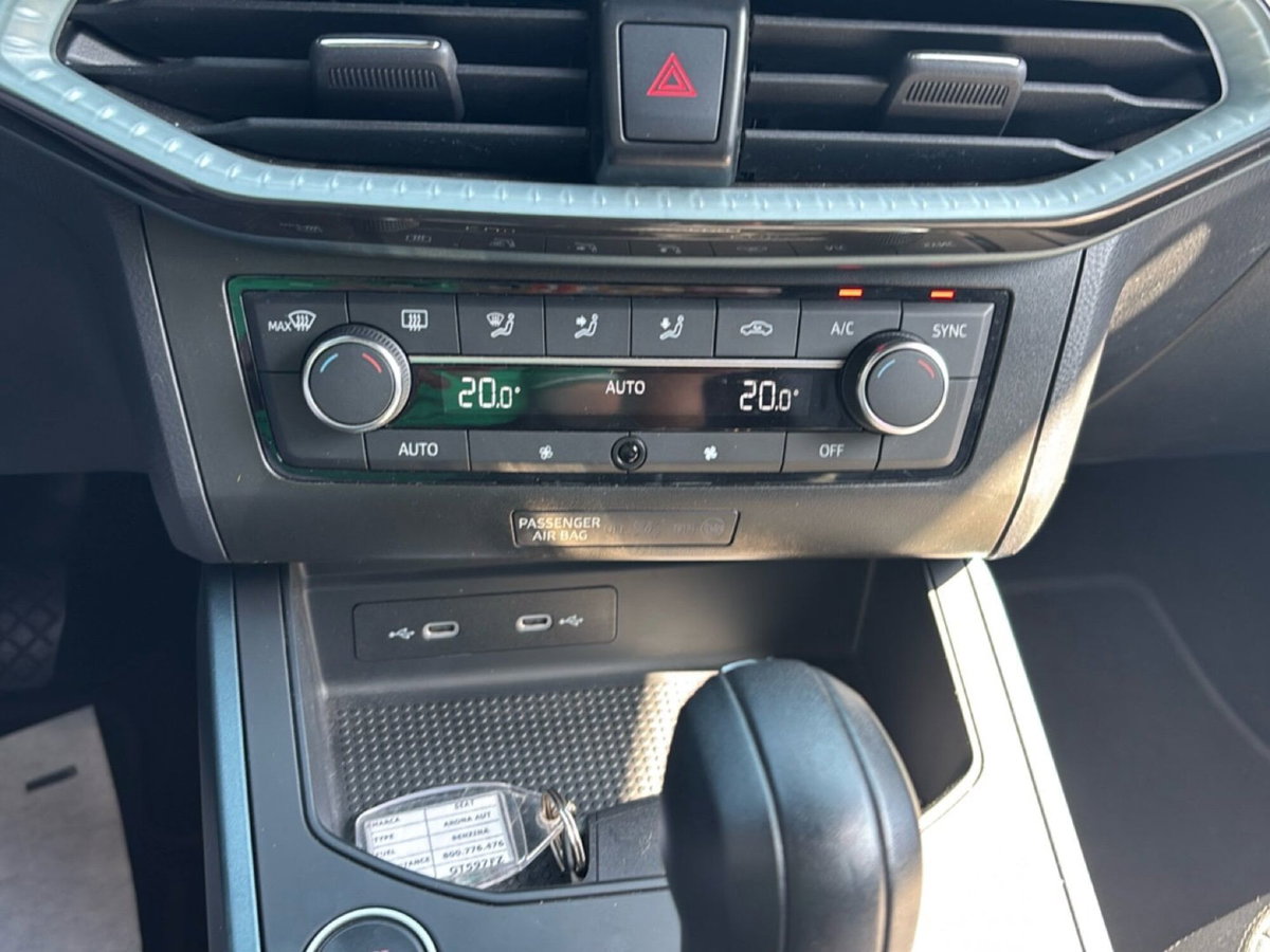 SEAT Arona 1.0 EcoTSI 110 CV DSG XPERIENCE (16)