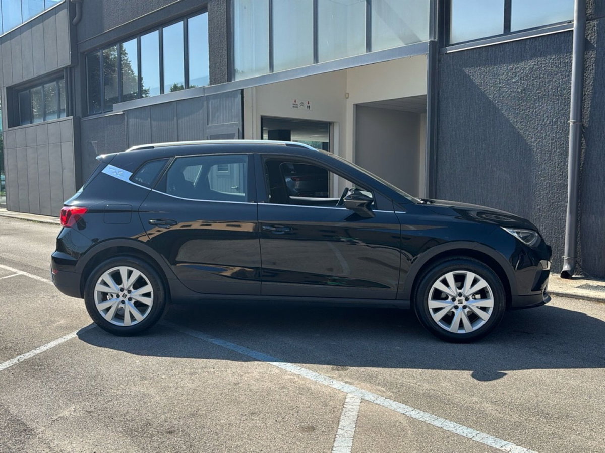 SEAT Arona 1.0 EcoTSI 110 CV DSG XPERIENCE (4)