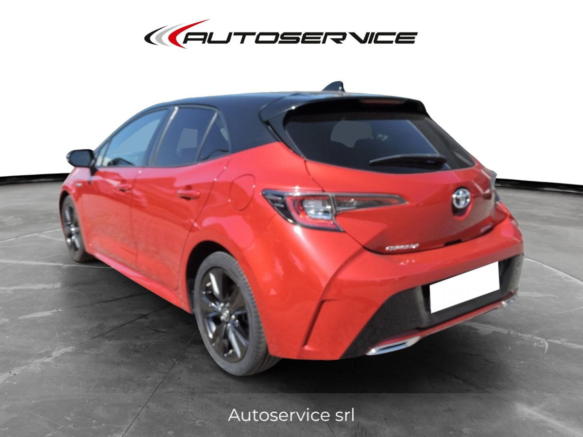 Toyota Corolla 2.0 Hybrid Lounge (6)