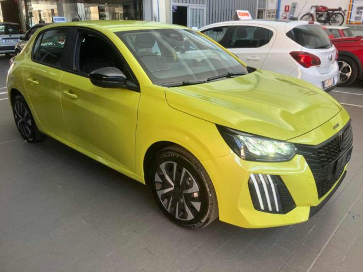 Peugeot 208 1.2 puretech Active s&s 100cv (2)