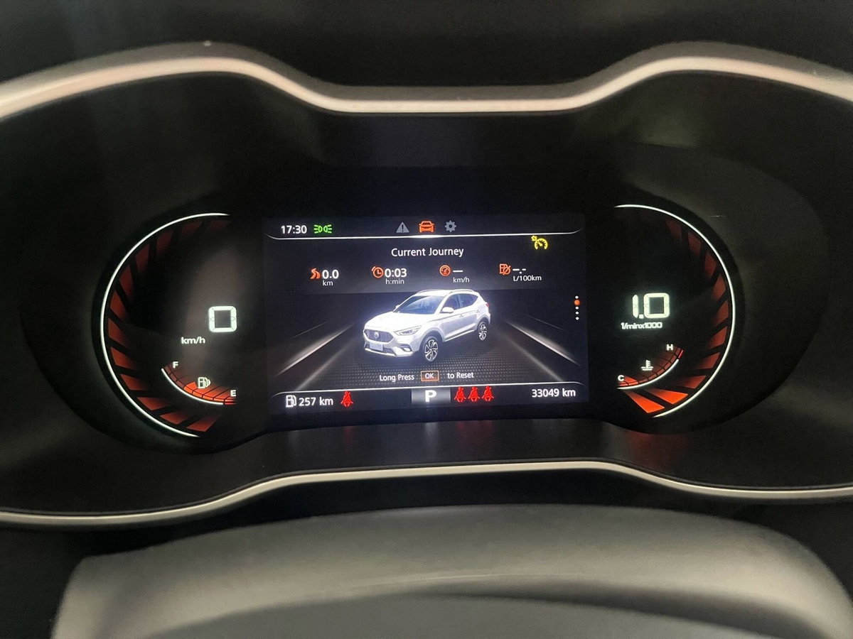 Mg ZS ZS 1.0 Luxury auto (14)