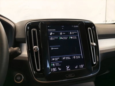 Volvo XC40 T4 Recharge Plug-in Hybrid Inscription Expression (12)