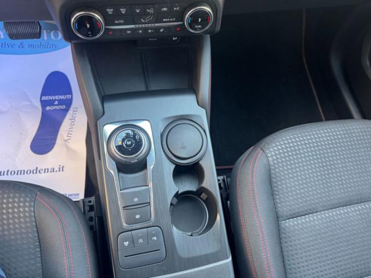 Ford Kuga 2.0 EcoBlue 120 CV aut. 2WD ST-Line X (13)