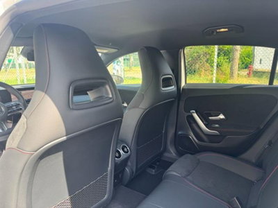 Mercedes-Benz Classe A 180 AMG Line Premium Plus auto (9)