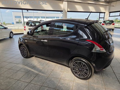Lancia Ypsilon 1.0 FireFly 5 porte S&S Hybrid Ecochic A. Ferretti (3)