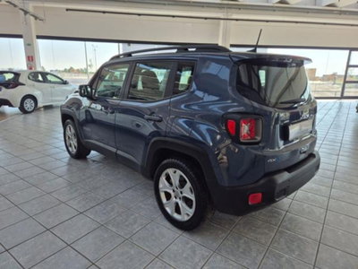 Jeep Renegade 1.3 T4 190CV PHEV 4xe AT6 Limited (4)