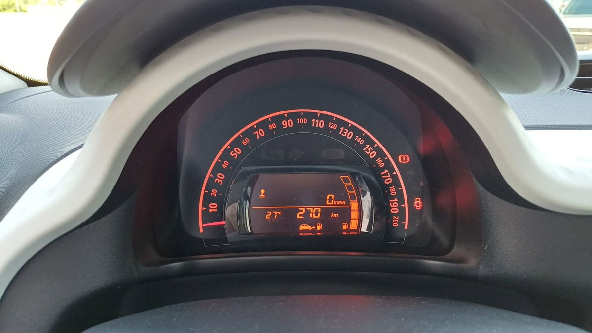 Renault Twingo SCe 65 CV Duel (16)