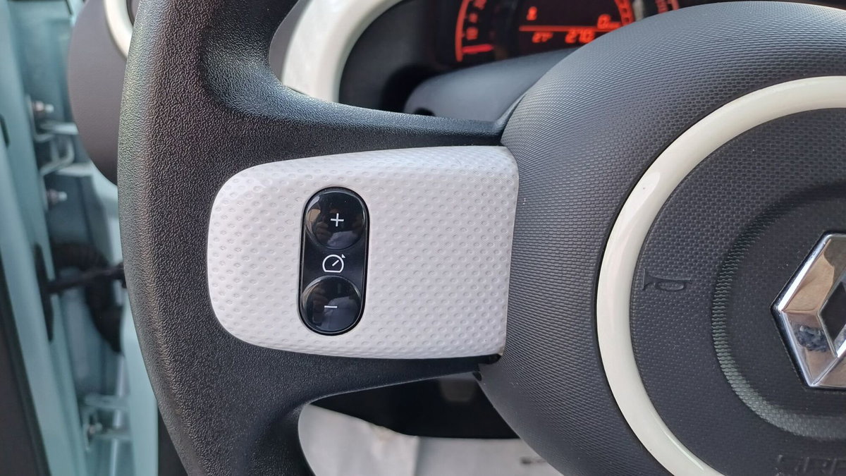 Renault Twingo SCe 65 CV Duel (19)
