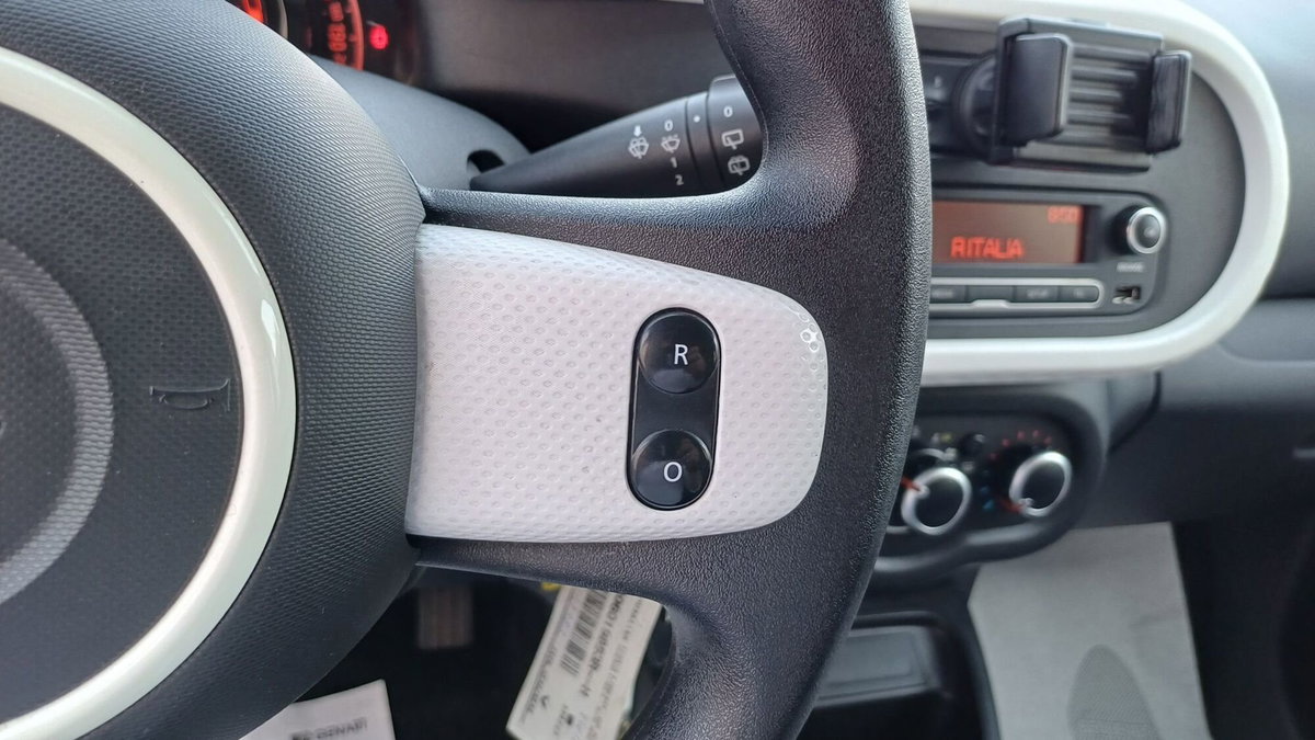 Renault Twingo SCe 65 CV Duel (20)