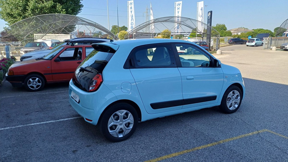 Renault Twingo SCe 65 CV Duel (5)