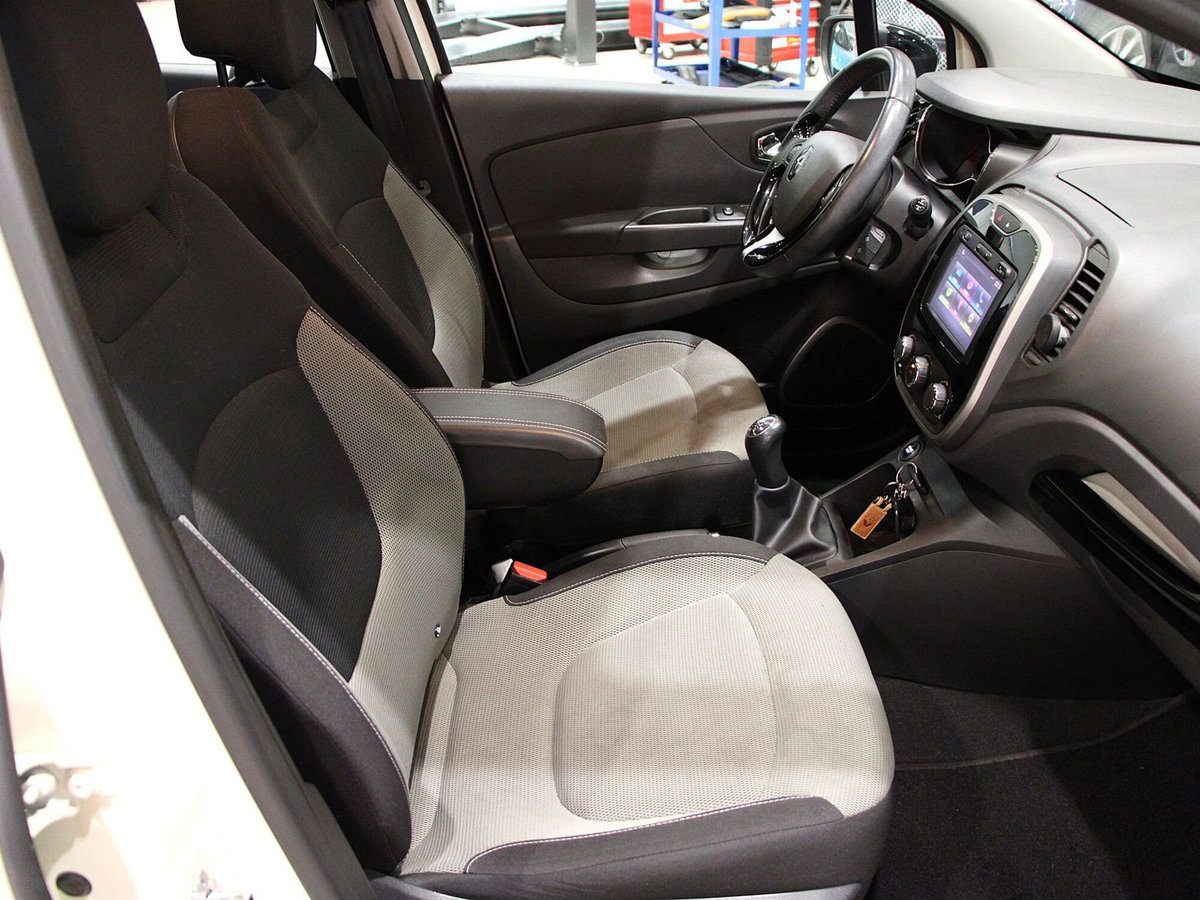 Renault Captur 0.9 TCe 12V 90 CV Start&Stop Energy R-Link (13)