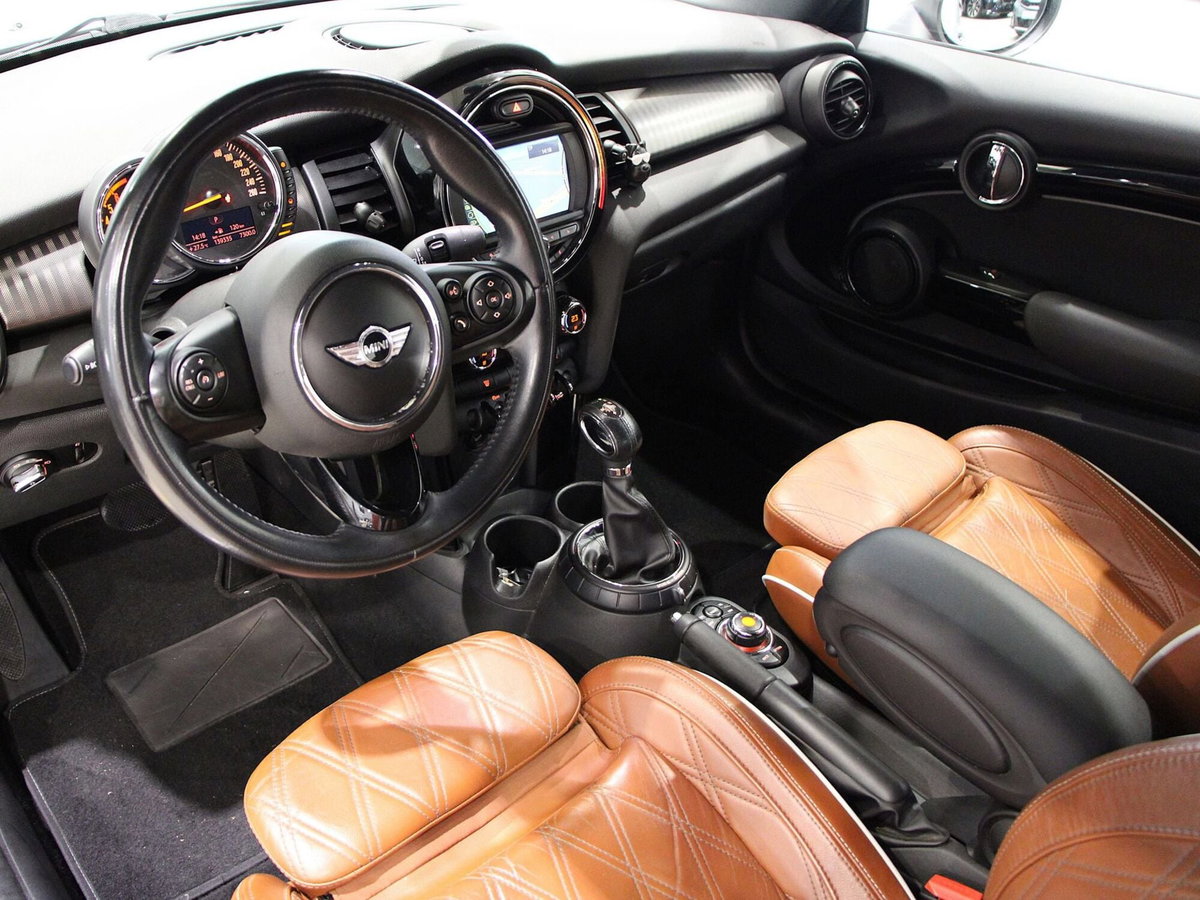 MINI Mini Cabrio 1.5 Cooper D Boost Cabrio (10)