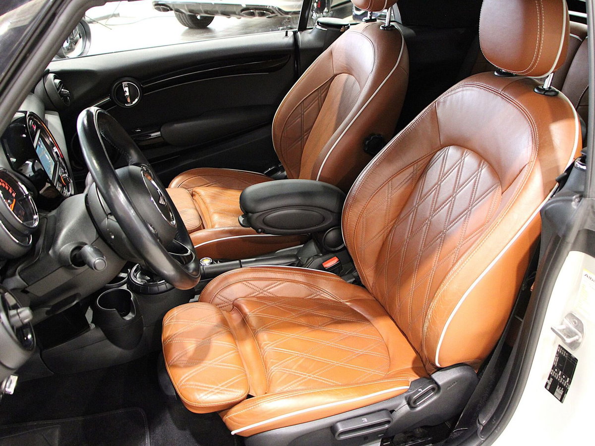 MINI Mini Cabrio 1.5 Cooper D Boost Cabrio (11)