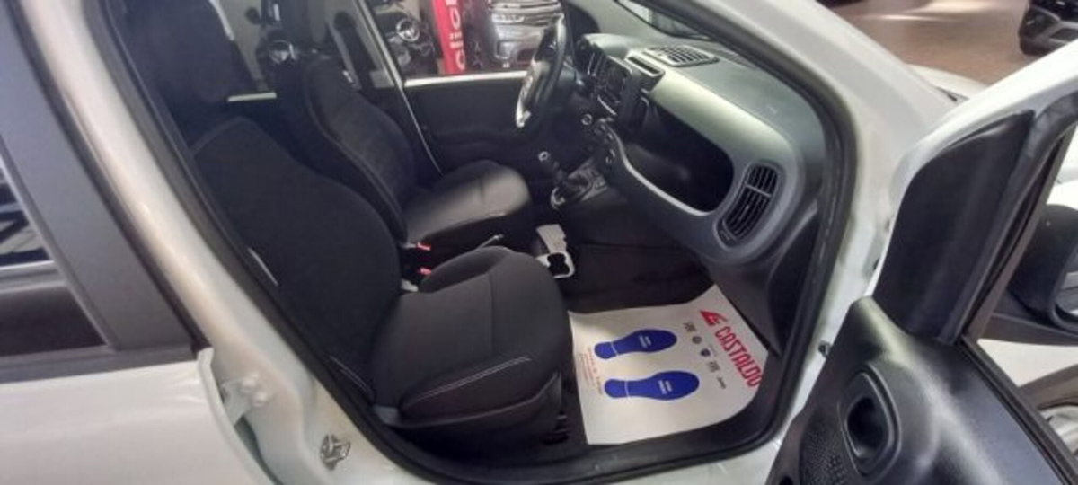 Fiat Panda 1.0 firefly hybrid s&s 70cv 5p.ti (8)