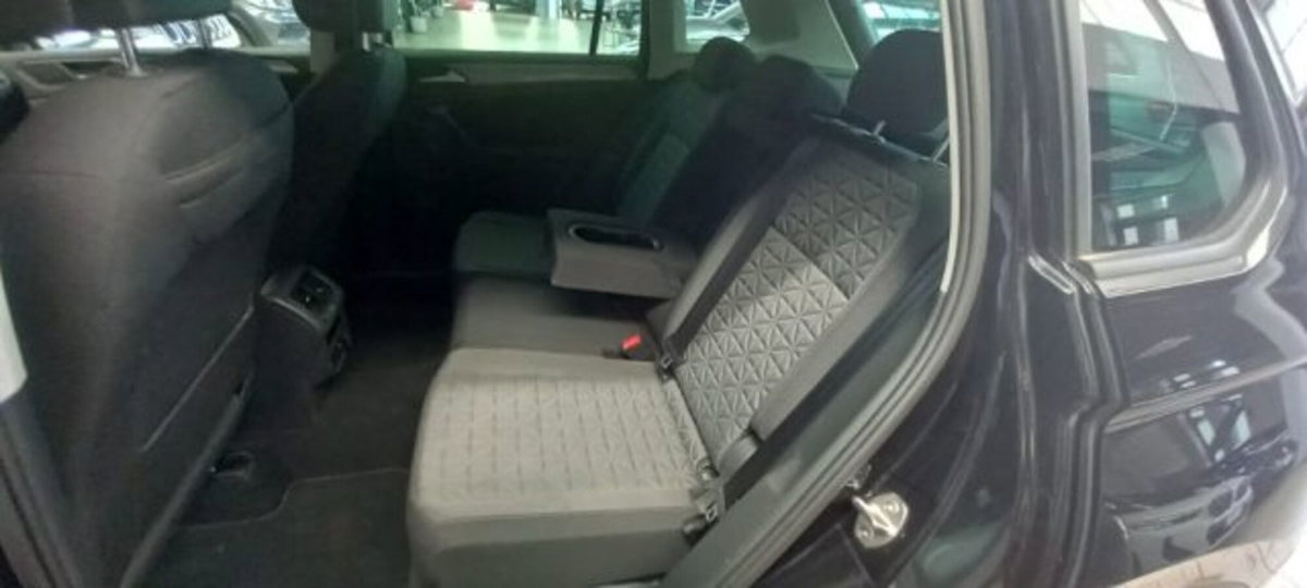 Volkswagen Tiguan 2.0 TDI 150 CV SCR DSG 4MOTION Life (8)
